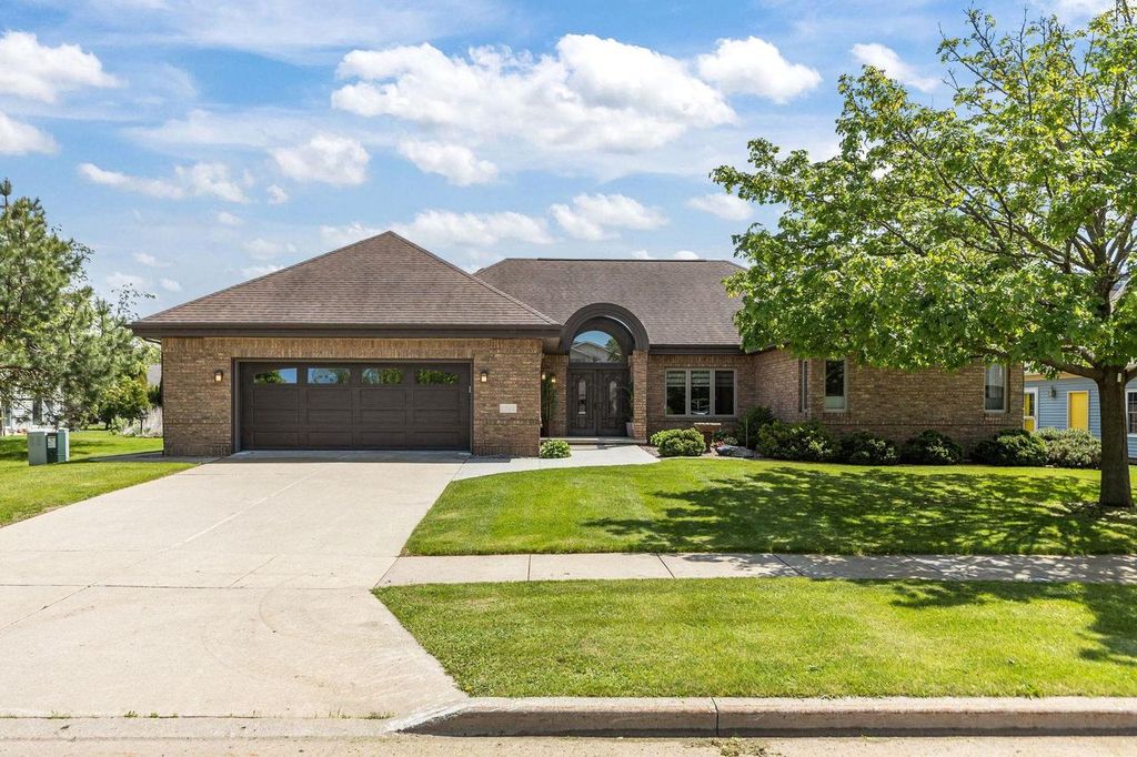 Photo of 1782 River Mill ROAD, Oshkosh, WI 54901 (MLS # 50325885)