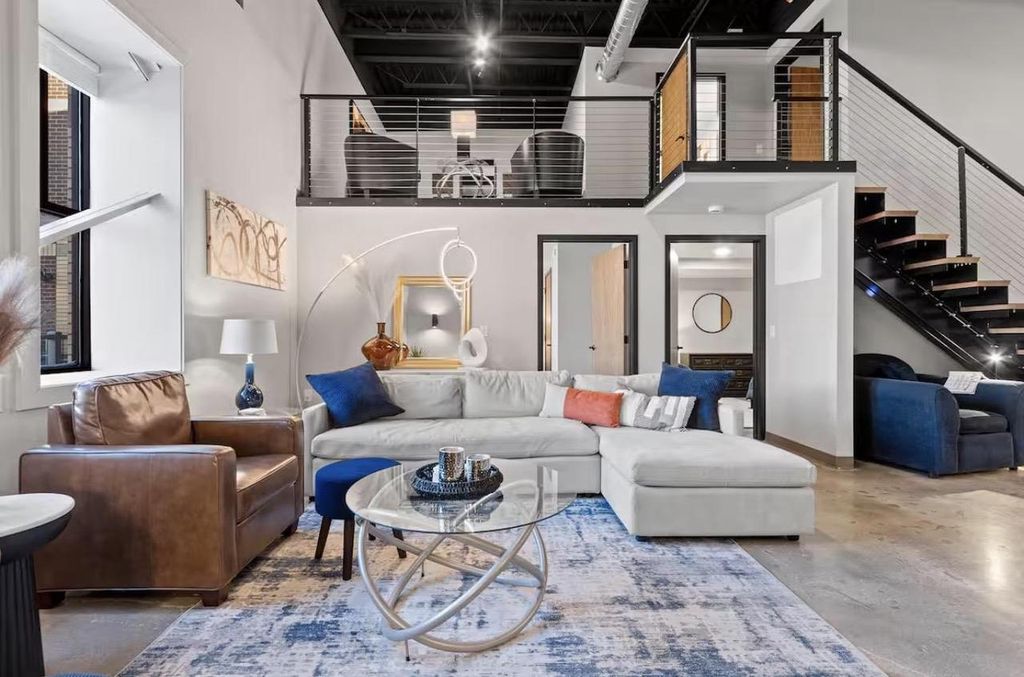 Photo of 216 Northland AVENUE #210, Green Bay, WI 54301 (MLS # 50320300)