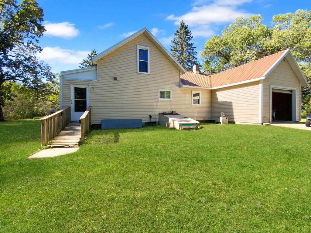 Photo of W11160 Apache ROAD, Plainfield, WI 54966 (MLS # 22504947)