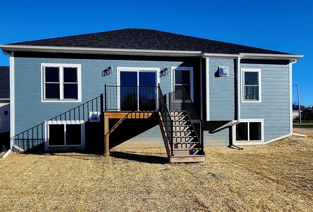 Photo of 11532 W Tess Creek STREET, Franklin, WI 53132 (MLS # 1943024)