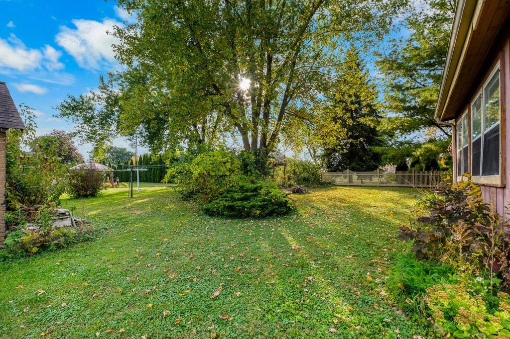 Photo of W1945 Main STREET, Sullivan, WI 53178 (MLS # 1939872)