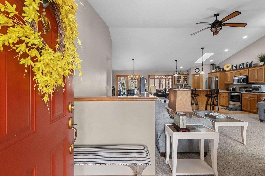 Photo of 801 Pinecrest ROAD, Green Bay, WI 54313 (MLS # 50323209)