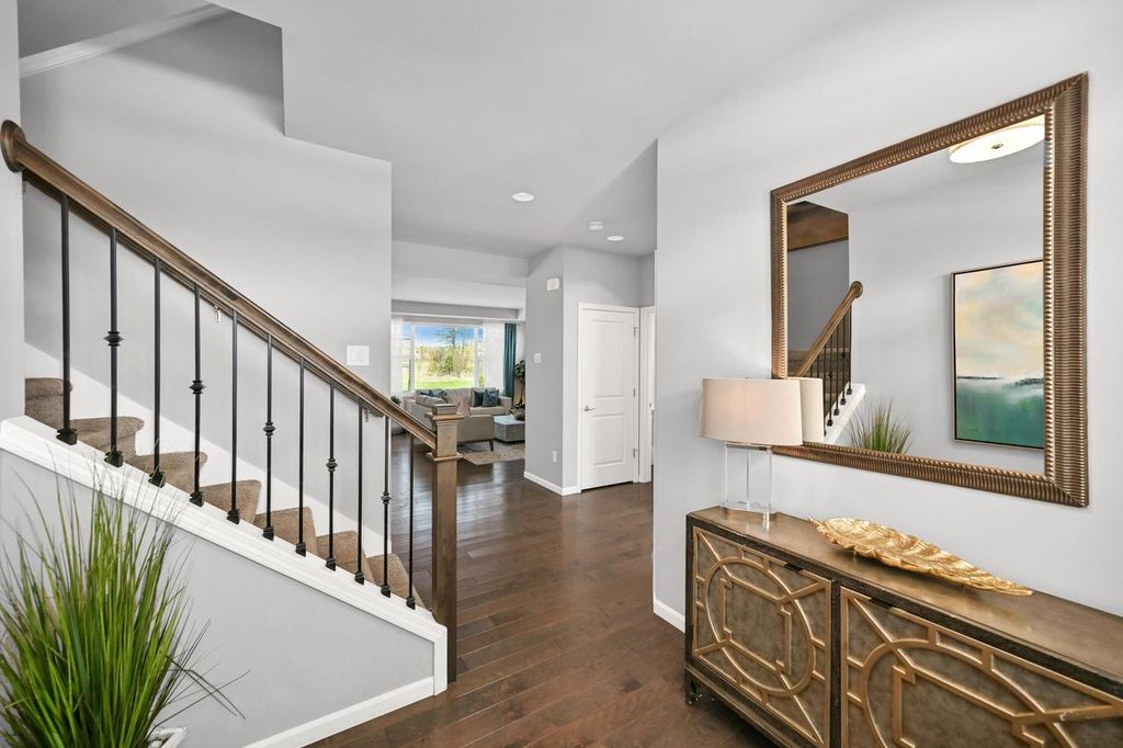 Photo of 7850 W Mourning Dove LANE, Mequon, WI 53097 (MLS # 1960012)