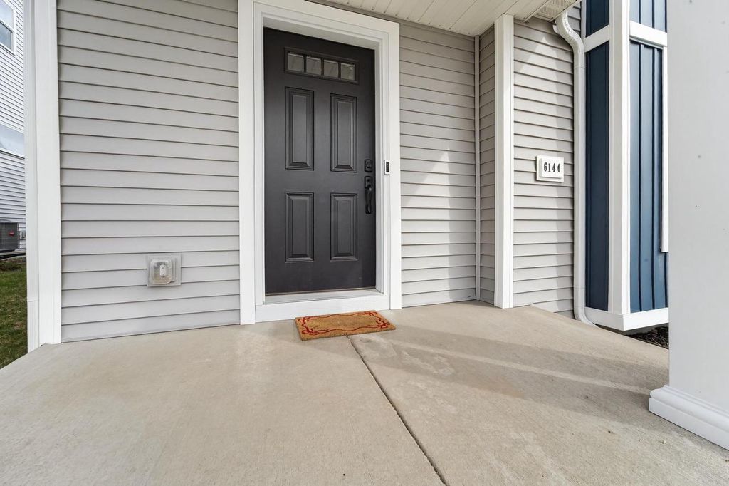 Photo of 6144 Stoney Oak LANE, Madison, WI 53718 (MLS # 2019358)