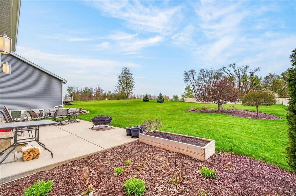 Photo of 10129 Meandering WAY, Verona, WI 53593 (MLS # 2021258)