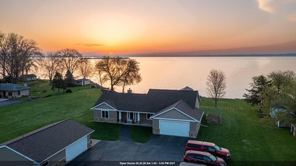 Photo of 7878 S US Hwy 45, Oshkosh, WI 54902 (MLS # 50324146)