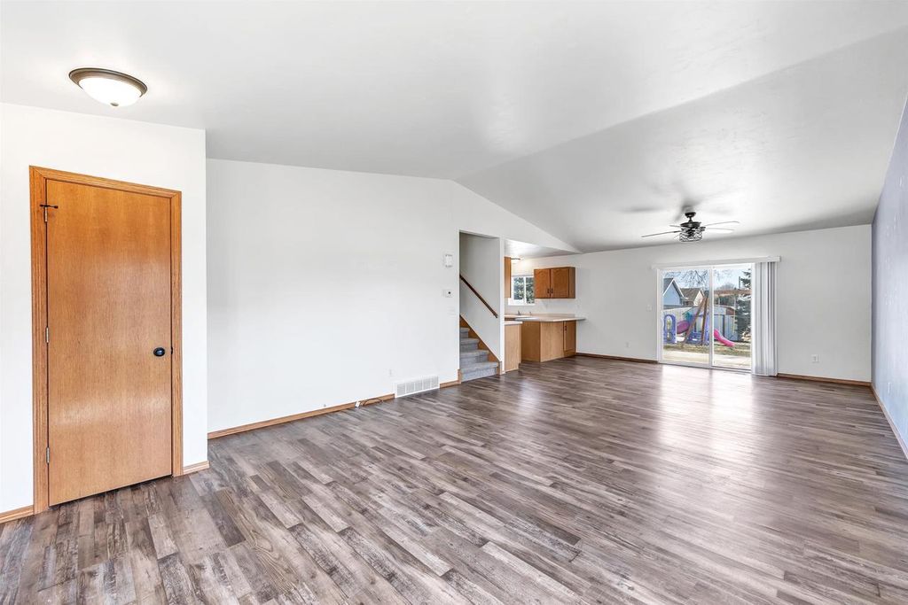 Photo of 430 Steno TRAIL, Pulaski, WI 54162 (MLS # 50322917)