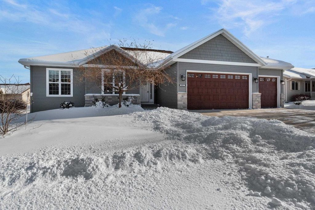 Photo of 461 T-Bird DRIVE, Fond Du Lac, WI 54935 (MLS # 50319195)