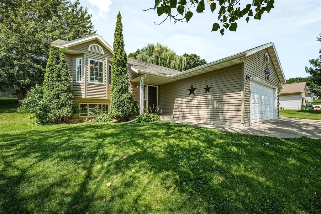Photo of 232 Lamans LANE, Eau Claire, WI 54703 (MLS # 1602970)