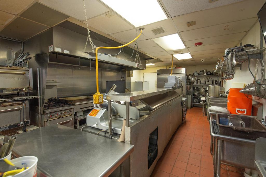 Photo of 201 6th STREET, Racine, WI 53403 (MLS # 1942435)