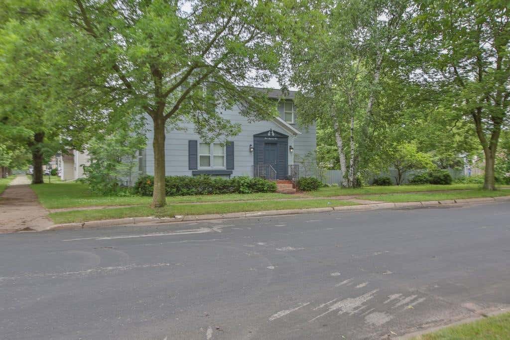 Photo of 401 Rosecrans STREET, Wausau, WI 54401 (MLS # 22602655)