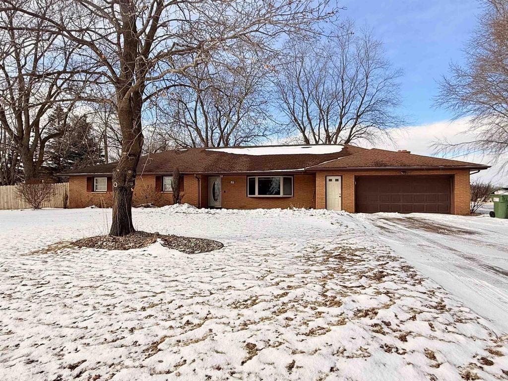 Photo of N4299 County Rd E Rd, Kaukauna, WI 54130 (MLS # 50320888)