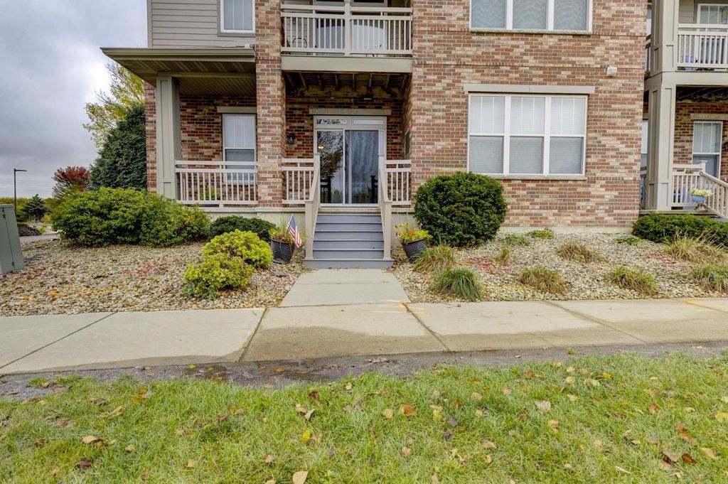 Photo of 121 Metro TERRACE #101, Madison, WI 53718 (MLS # 2011280)