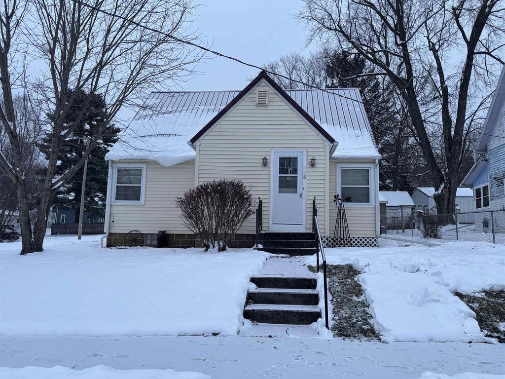 Photo of 116 E Highland STREET, La Farge, WI 54639 (MLS # 2013262)