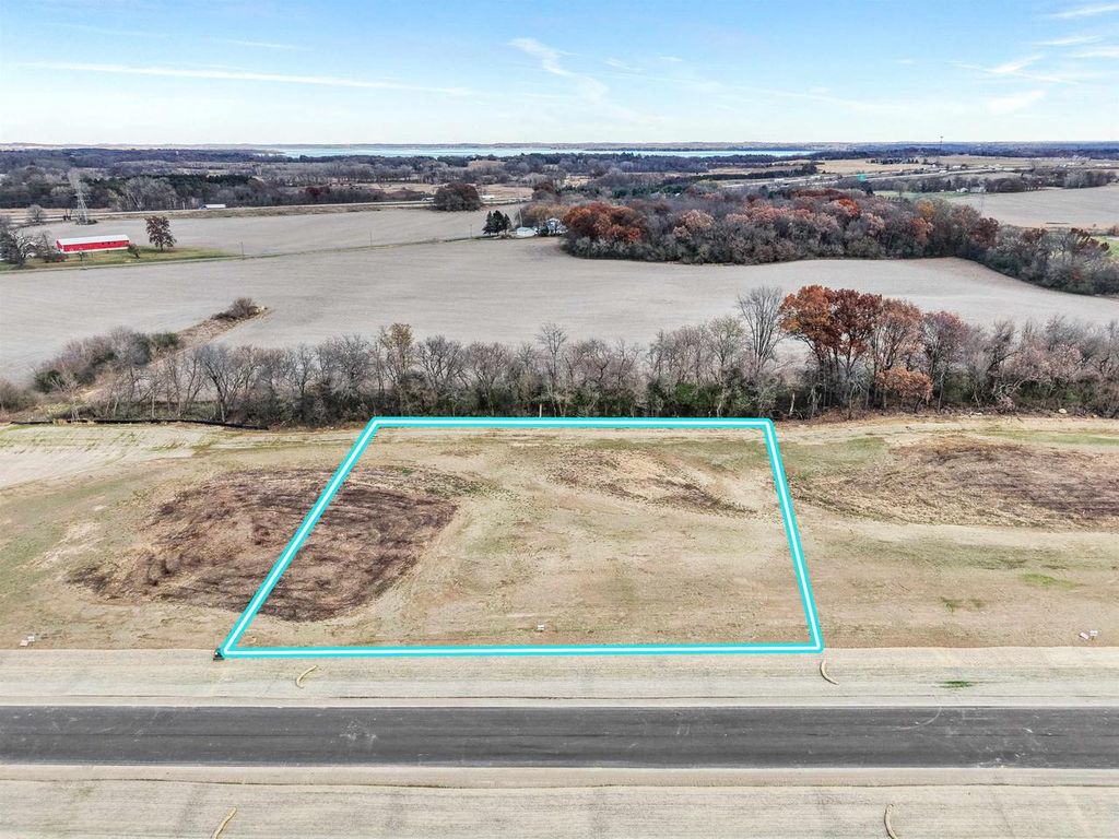 Photo of Lot 3 Hawks View, Edgerton, WI 53534 (MLS # 2018661)
