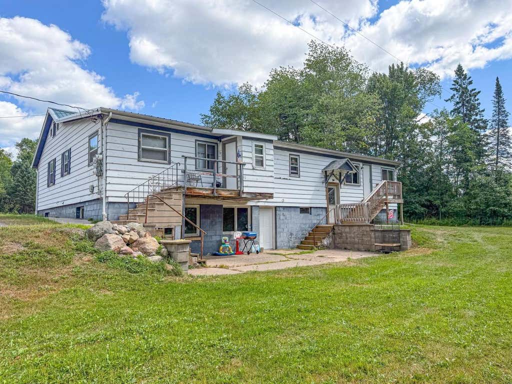 Photo of 1428 4th Avenue South AVE, Park Falls, WI 54552 (MLS # 22604110)