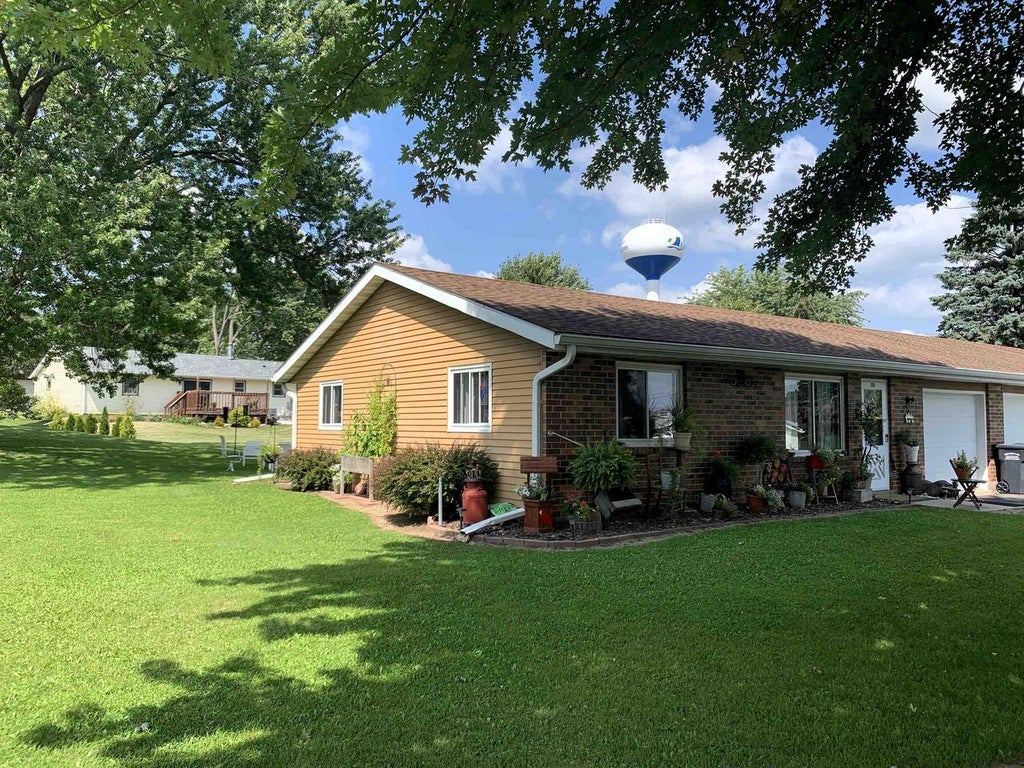 Photo of 104-106 Hillside LANE, Columbus, WI 53925 (MLS # 2031624)