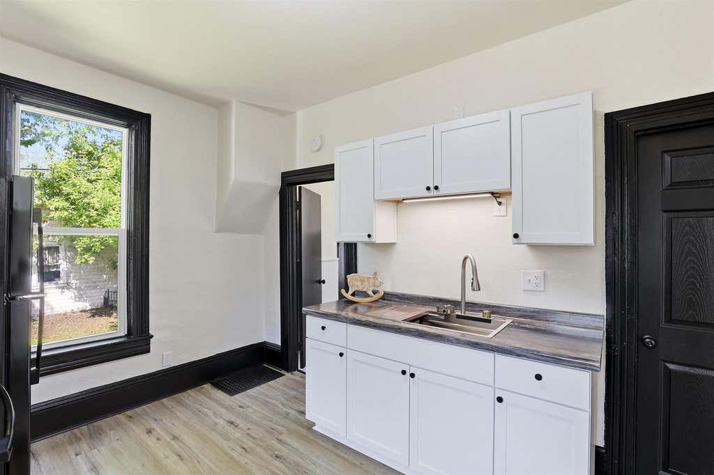 Photo of 851 Franklin STREET, Oshkosh, WI 54901 (MLS # 50330358)