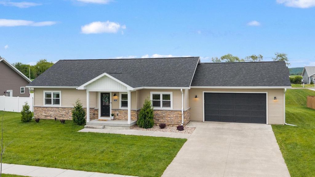 Photo of 702 Eisenhower STREET, Baraboo, WI 53913 (MLS # 2024196)