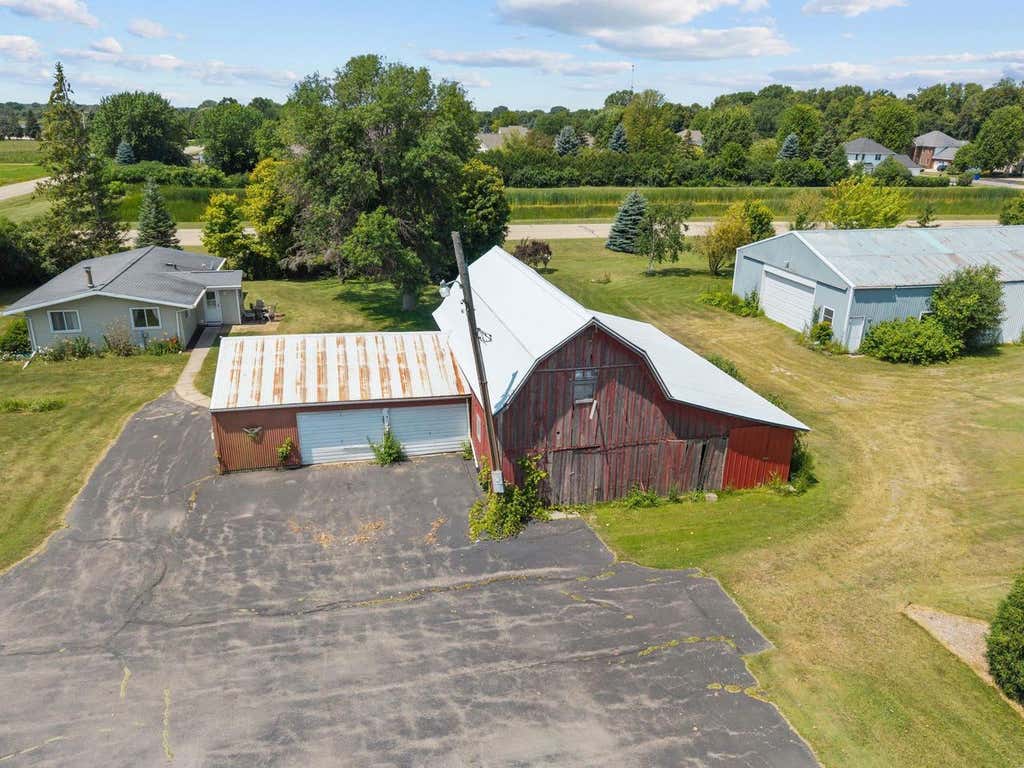 Photo of W6576 Manitowoc ROAD, Menasha, WI 54952 (MLS # 50329942)