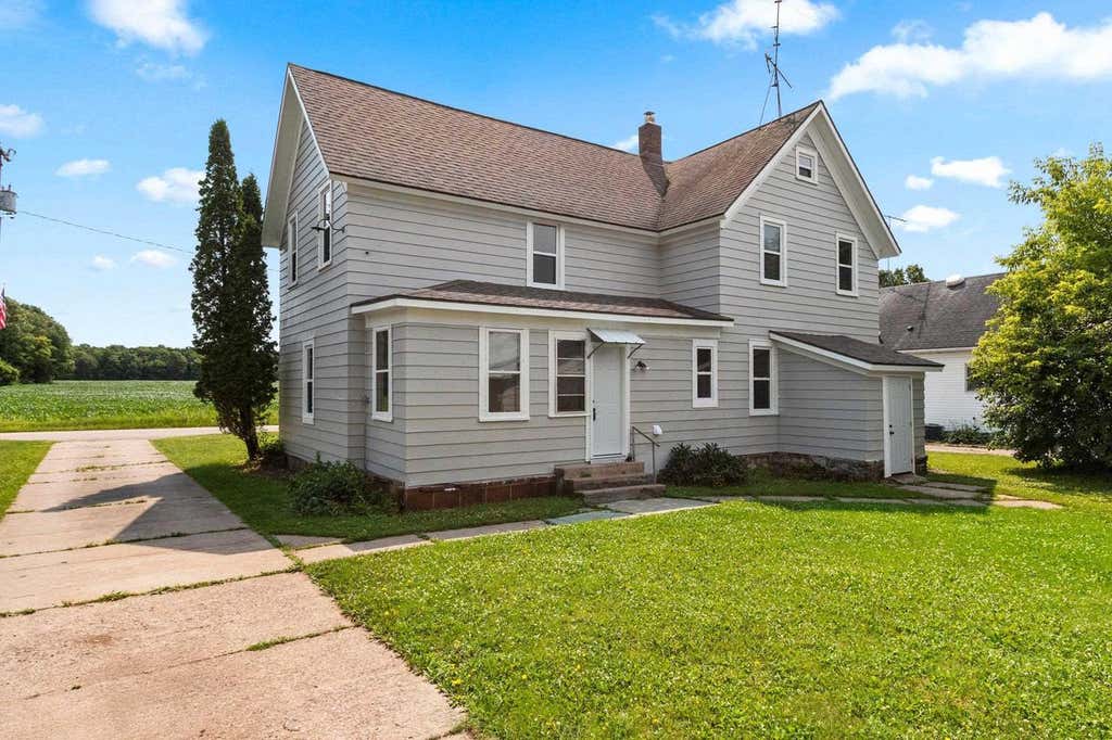 Photo of N6255 Airport ROAD, Bowler, WI 54416 (MLS # 50328515)