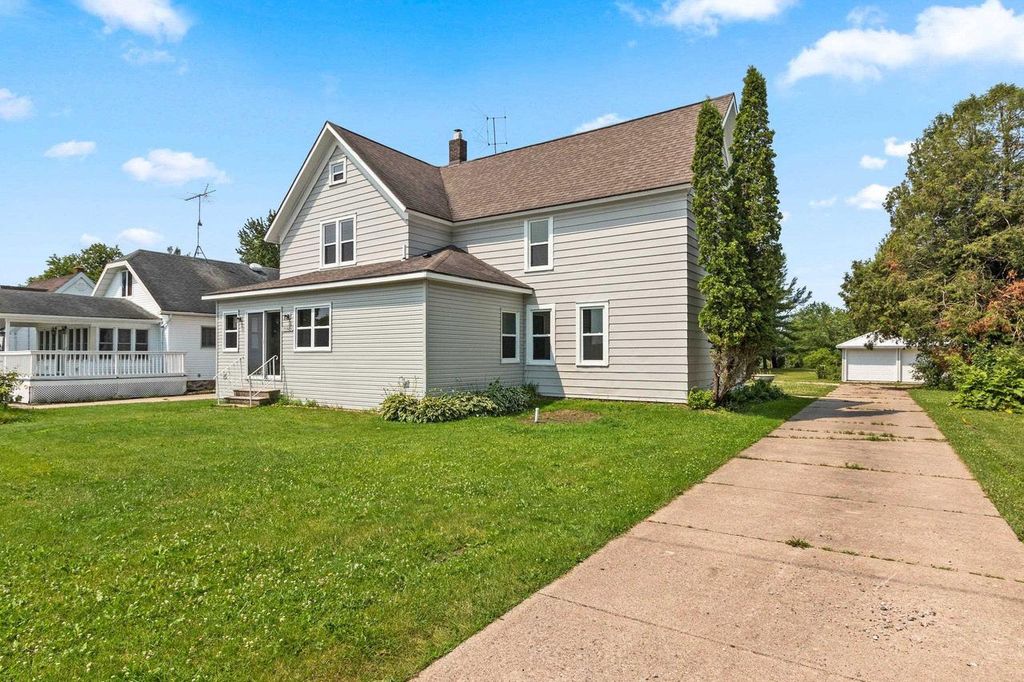 Photo of N6255 Airport ROAD, Bowler, WI 54416 (MLS # 50328515)