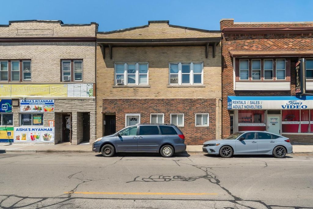 Photo of 3015 S 13th STREET #3017, Milwaukee, WI 53215 (MLS # 1971776)