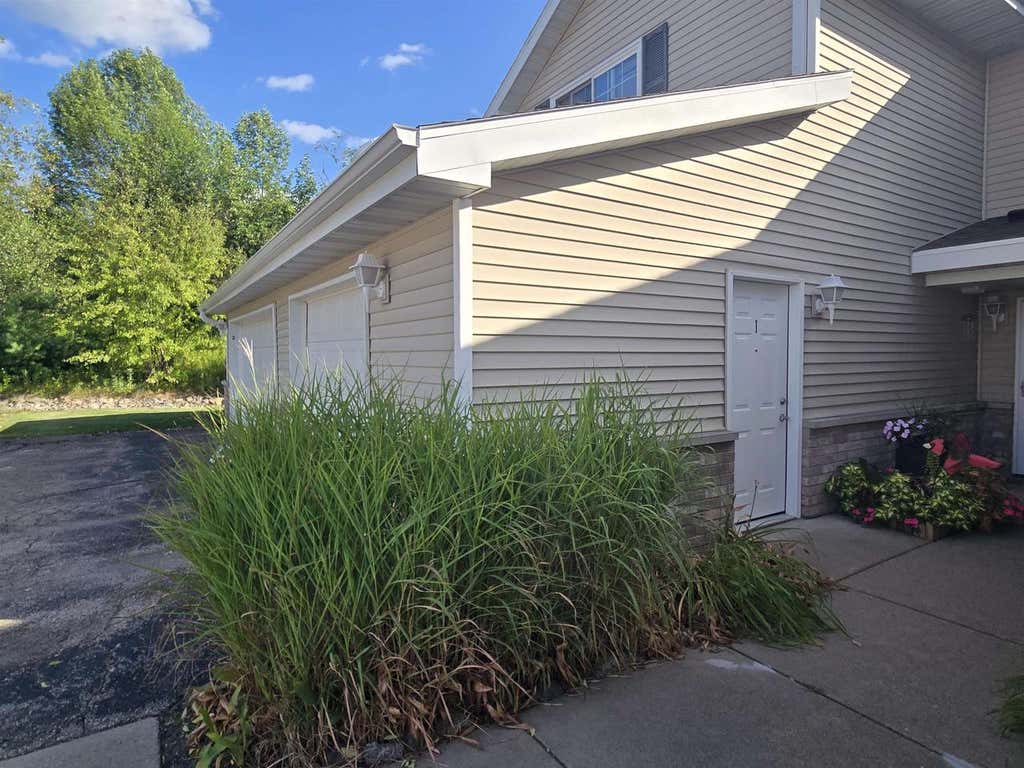 Photo of 7395 Whitespire ROAD #Building 13-Unit 1, Schofield, WI 54476 (MLS # 22604018)
