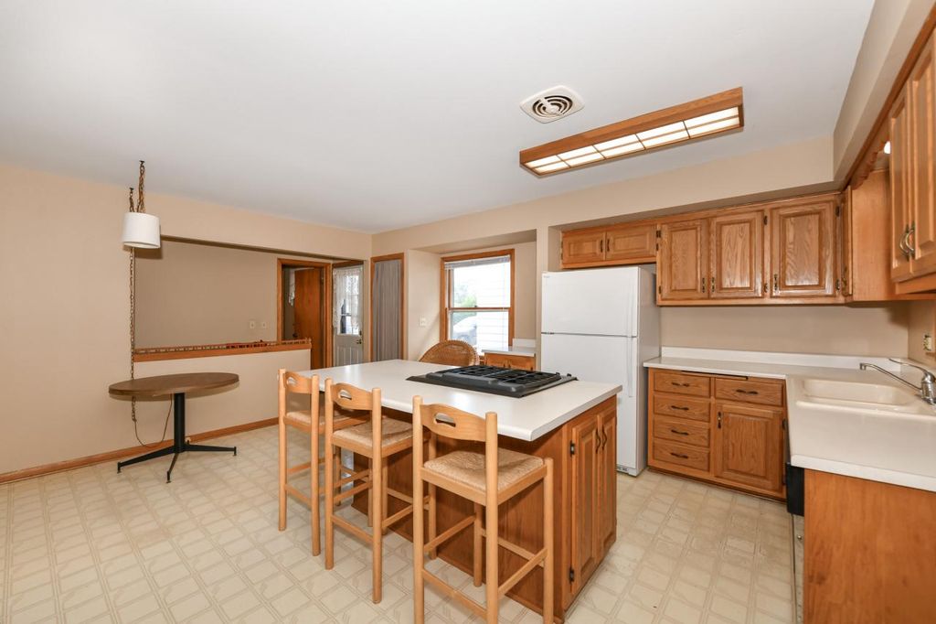 Photo of 4842 N 104th STREET, Milwaukee, WI 53225 (MLS # 1937480)