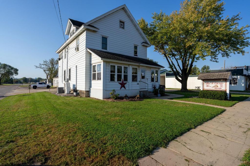 Photo of 507 W Wisconsin STREET, Sparta, WI 54656 (MLS # 1938922)