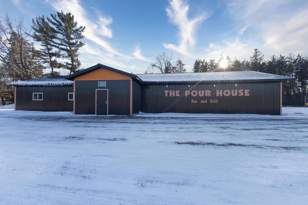 Photo of 3140 Lake AVENUE, Wisconsin Rapids, WI 54494 (MLS # 22600331)