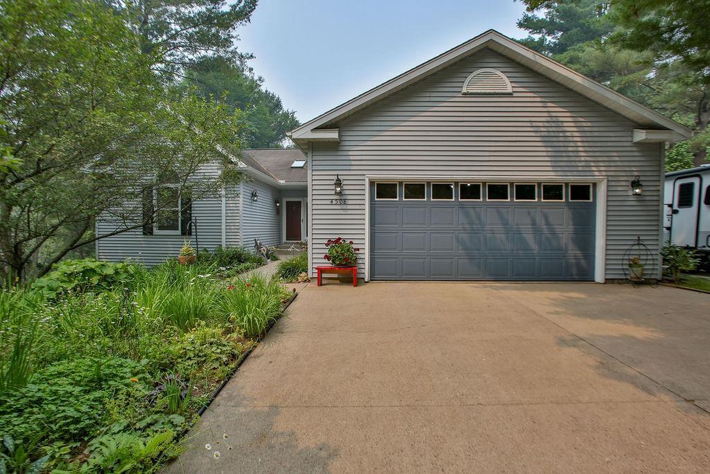 Photo of 4508 Hilltop ROAD, Wausau, WI 54403 (MLS # 22603354)