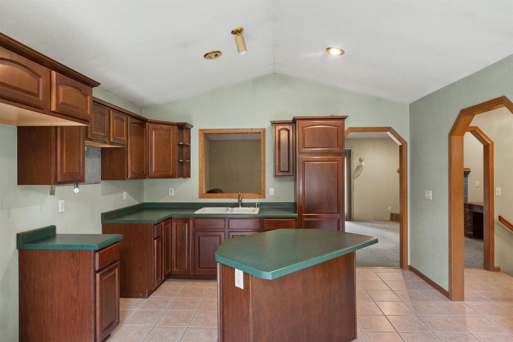 Photo of 440 Beverly DRIVE, Amherst, WI 54406 (MLS # 22504789)