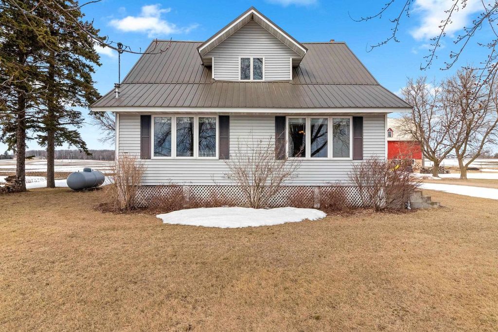 Photo of W1654 Holy Hill ROAD, Cecil, WI 54111 (MLS # 50322850)