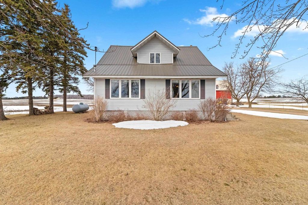 Photo of W1654 Holy Hill ROAD, Cecil, WI 54111 (MLS # 50322850)