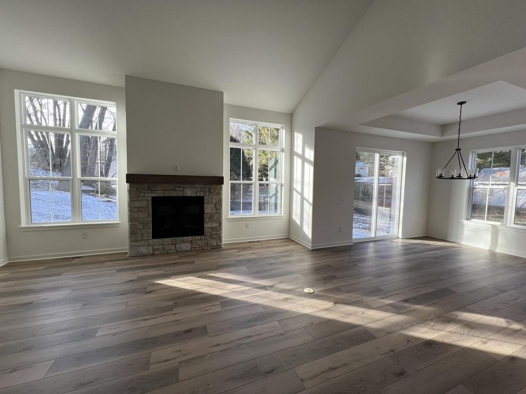 Photo of W221 N3075 Greenwood COURT, Waukesha, WI 53186 (MLS # 1948250)