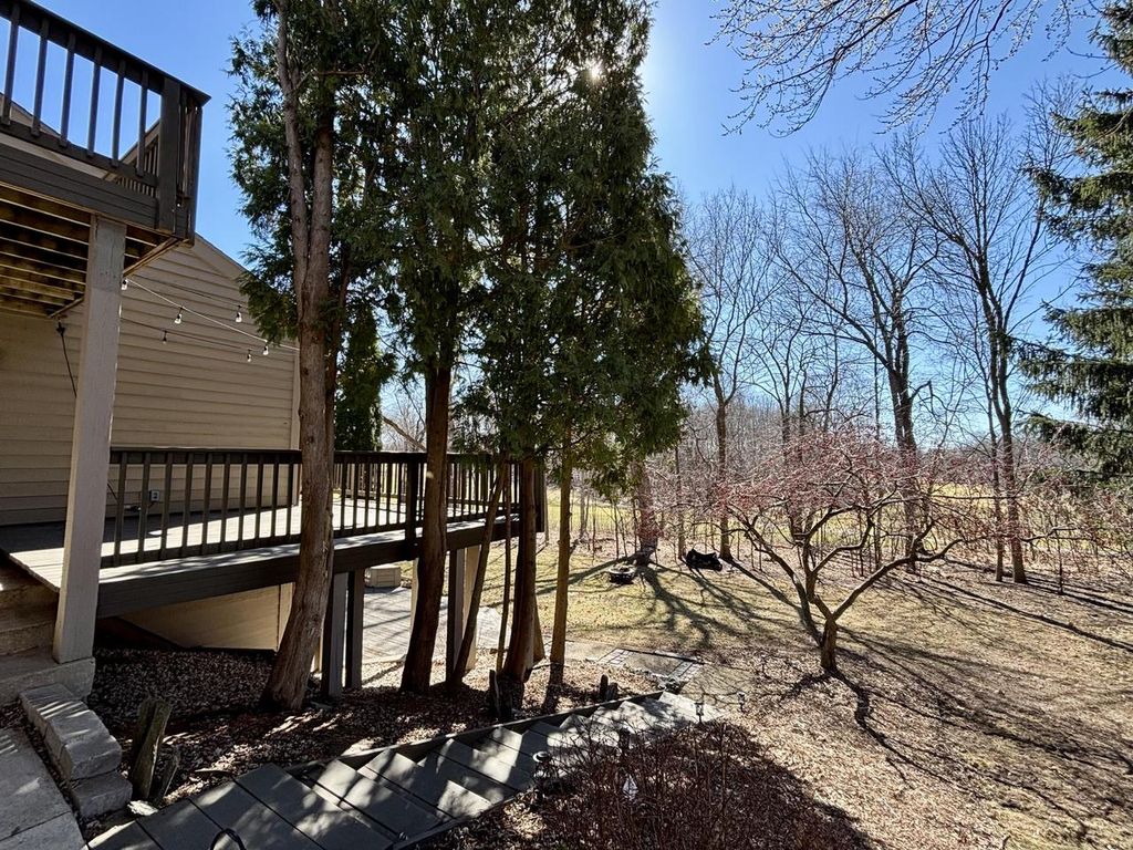 Photo of N80W13519 River Park DRIVE #44D, Menomonee Falls, WI 53051 (MLS # 1953097)