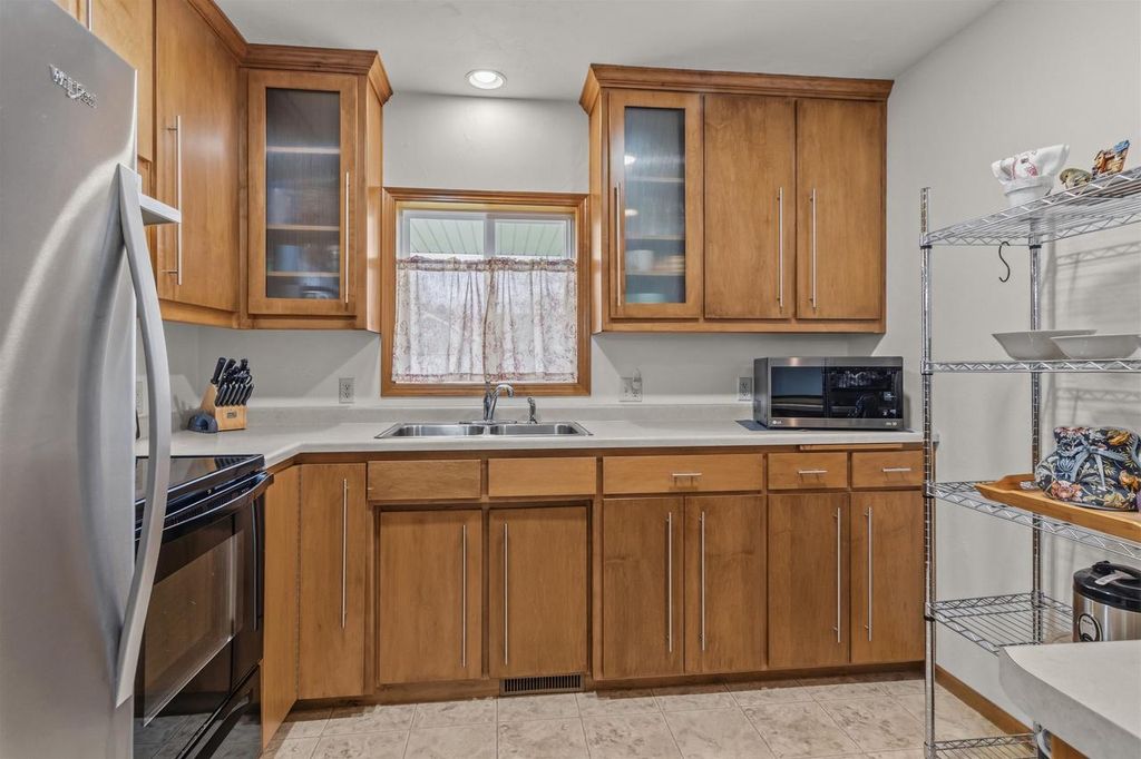 Photo of 1160 Harold DRIVE, Menasha, WI 54952 (MLS # 50324411)