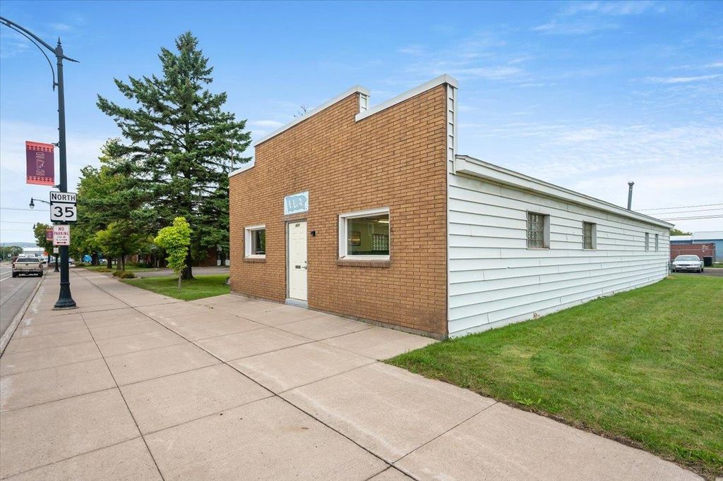 Photo of 424 Tower AVENUE, Superior, WI 54880 (MLS # 6122118)