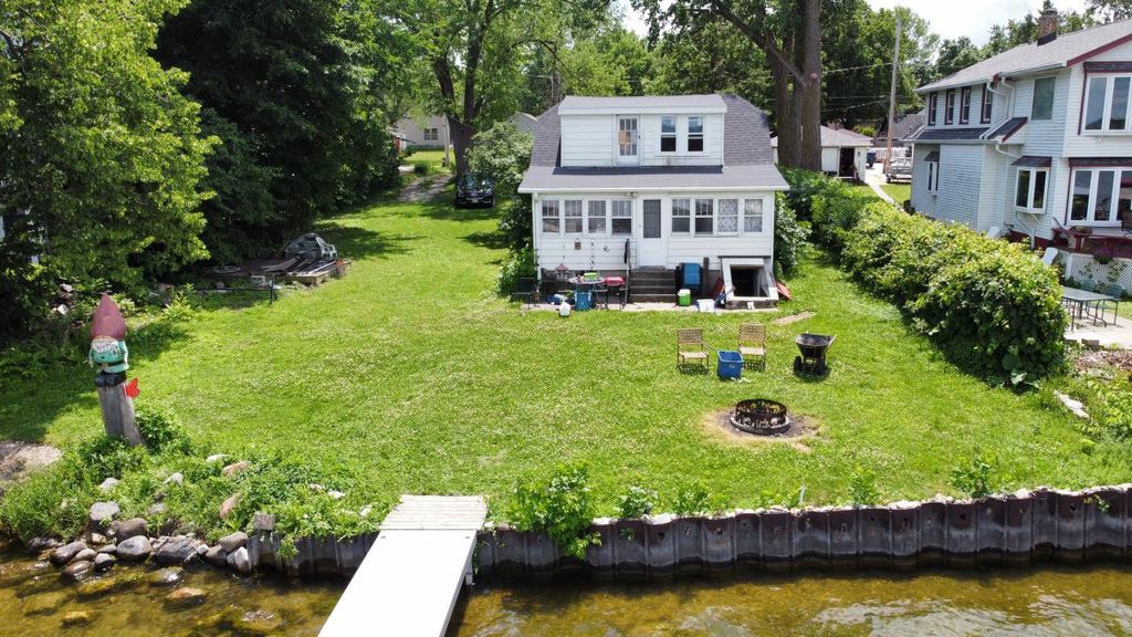 Photo of N28W26972 Woodland DRIVE, Pewaukee, WI 53072 (MLS # 1958201)