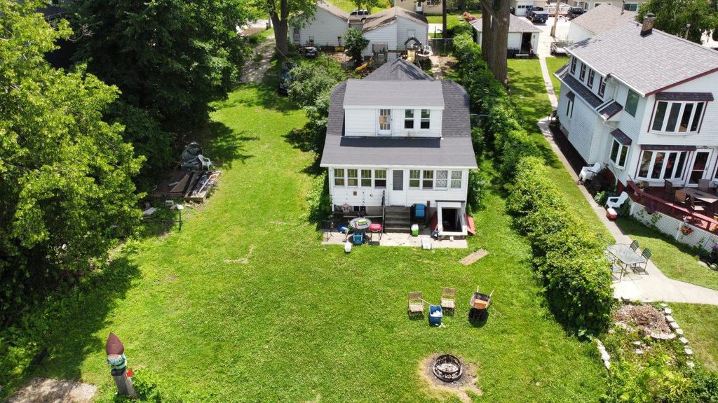 Photo of N28W26972 Woodland DRIVE, Pewaukee, WI 53072 (MLS # 1958201)