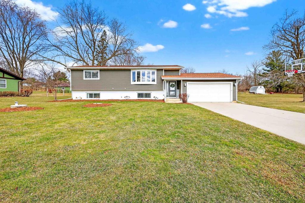 Photo of 7734 W Old Sauk ROAD, Verona, WI 53593 (MLS # 2018878)
