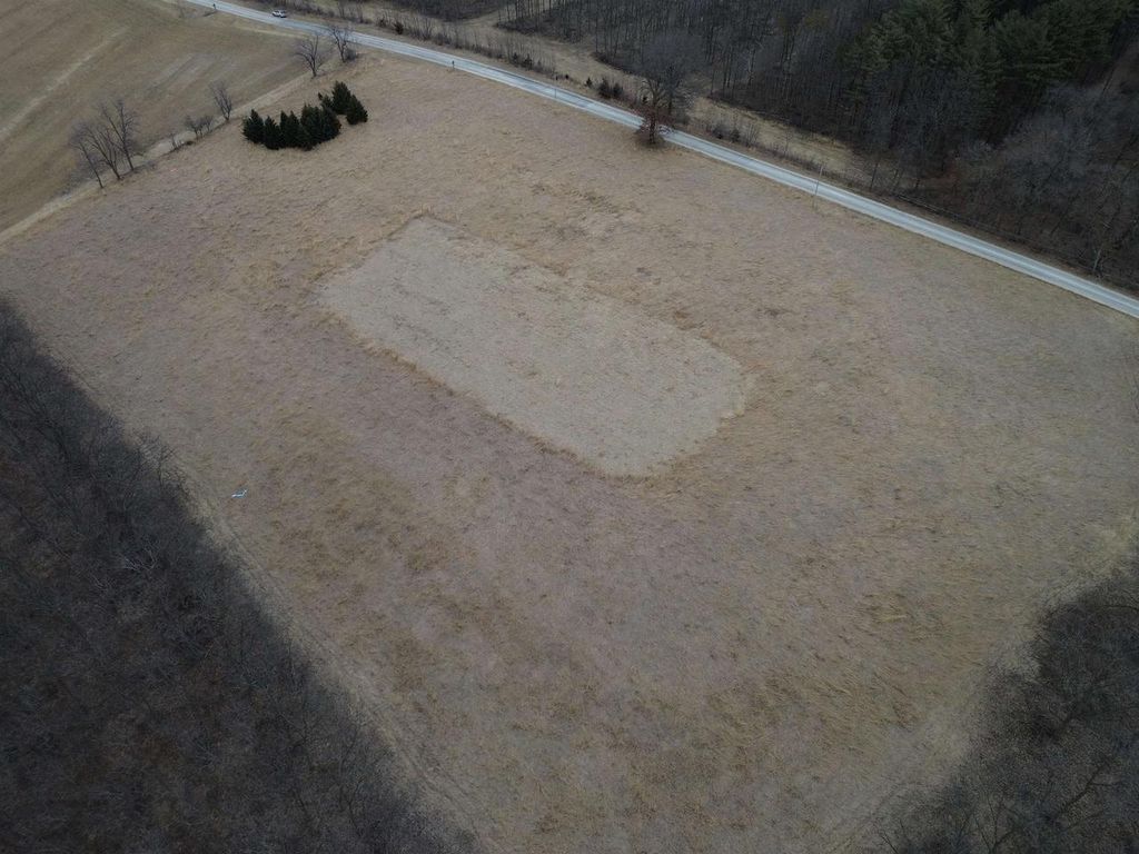 Photo of 5.48 Acres Oneil ROAD, Mineral Point, WI 53565 (MLS # 2017153)