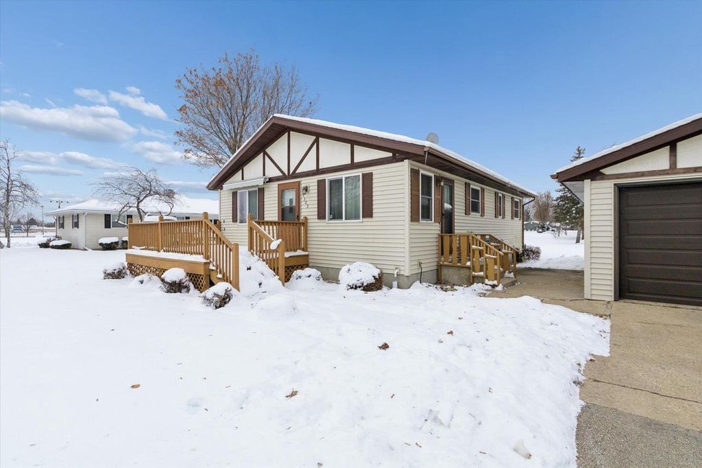 Photo of N305 E 2ND AVENUE, Brodhead, WI 53520 (MLS # 2013474)