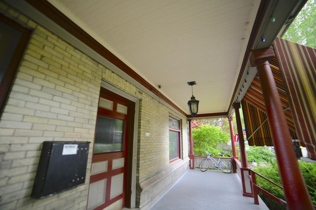 Photo of 2134 N 28th STREET, Milwaukee, WI 53208 (MLS # 1943891)