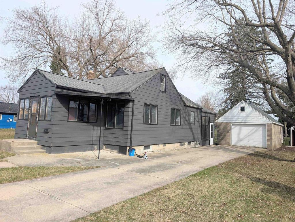 Photo of 408 Mill STREET, Fox Lake, WI 53933 (MLS # 2020157)