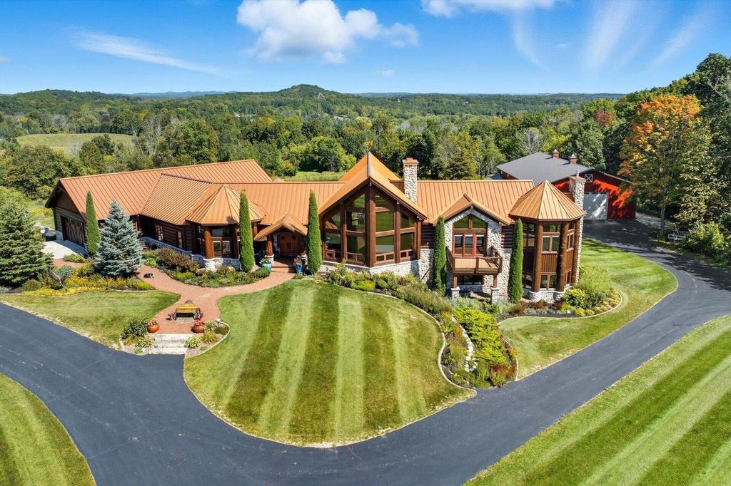 Photo of 5674 State Highway 167, Hubertus, WI 53033 (MLS # 1941137)