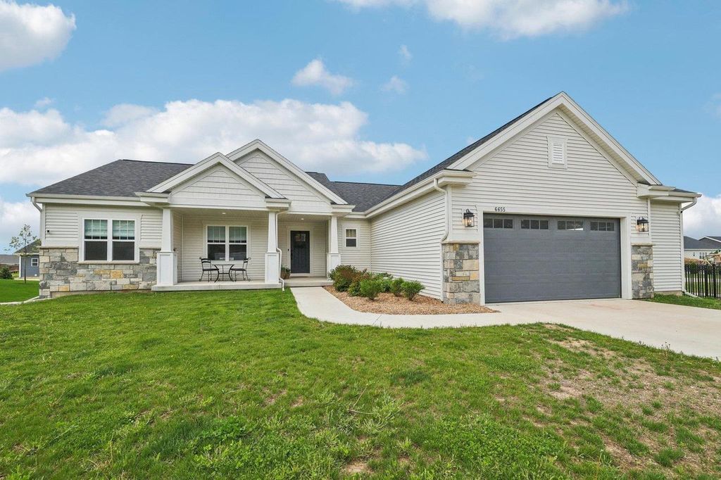 Photo of 6655 Royal View DRIVE, Deforest, WI 53532 (MLS # 2022464)