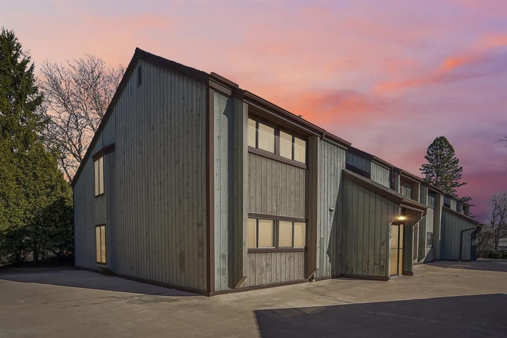 Photo of 2829 Century Harbor ROAD #3, Middleton, WI 53562 (MLS # 1599066)