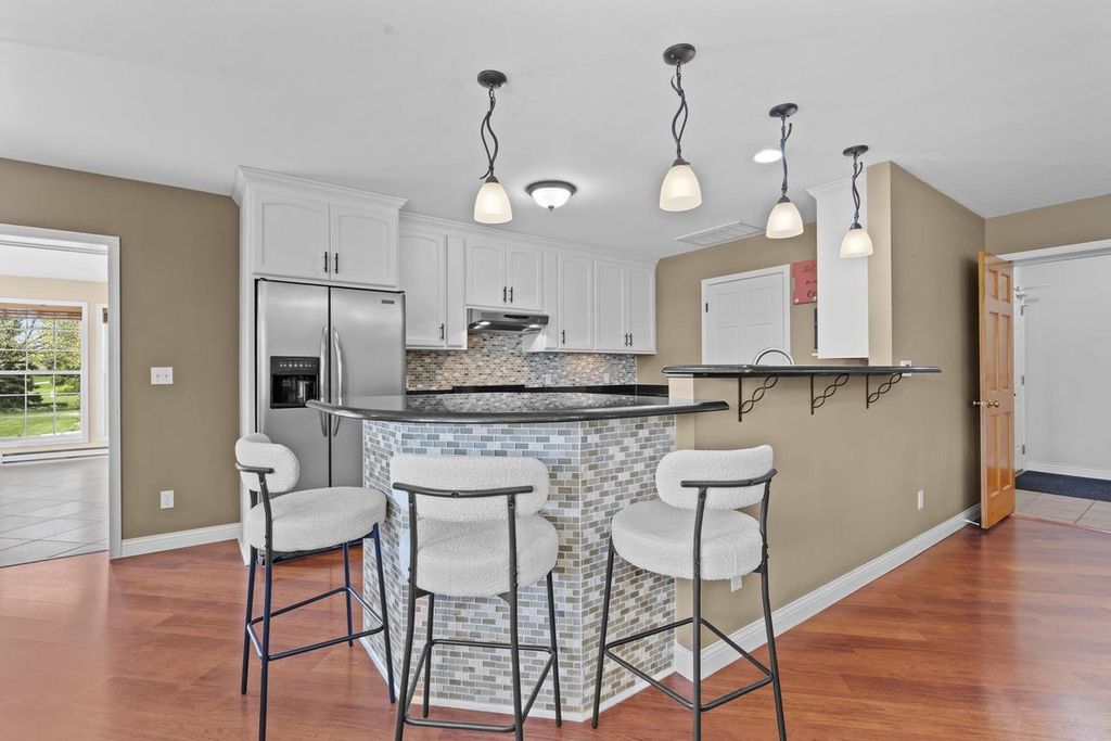 Photo of 3219 E Fallcreek LANE, Appleton, WI 54913 (MLS # 50325604)